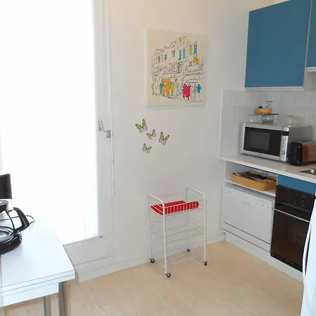 - 2 Pieces - Vue Mer Apartment